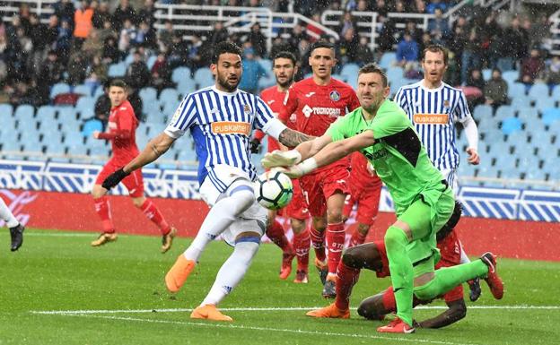 Willian José bate su récord de goles