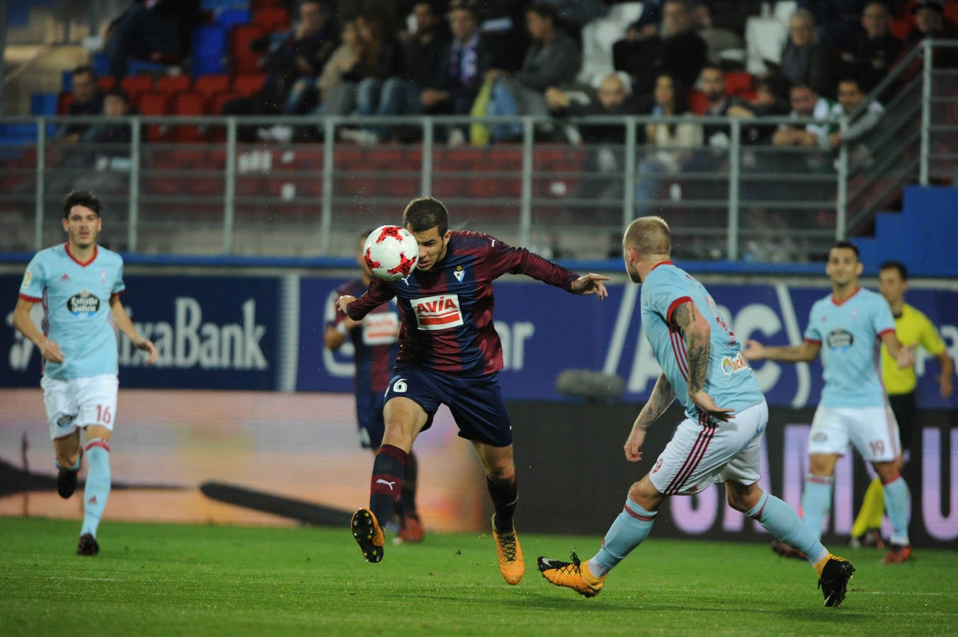 El Eibar cae en Ipurua ante el Celta