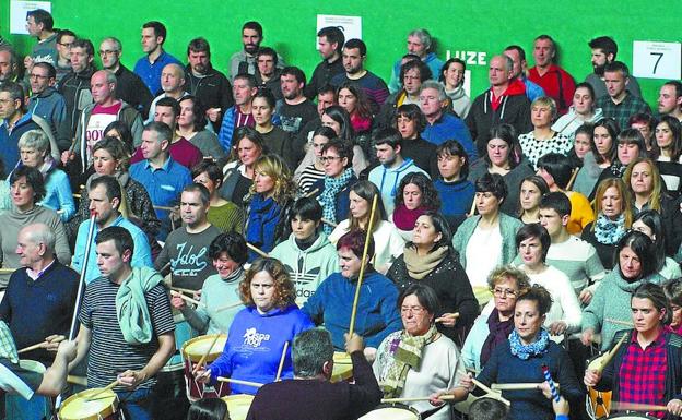 Entre redobles y sokamuturra