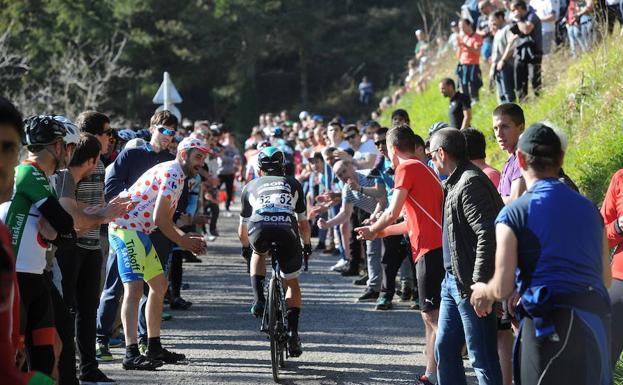 La afición volverá a vibrar este año con la Itzulia. /Morquecho