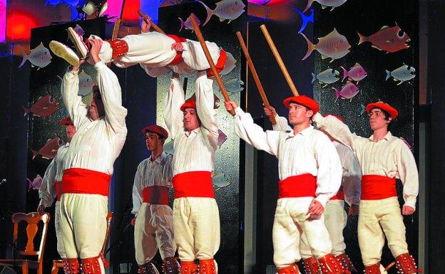 Espectacularidad. Danzas tradicionales que sorprendieron.