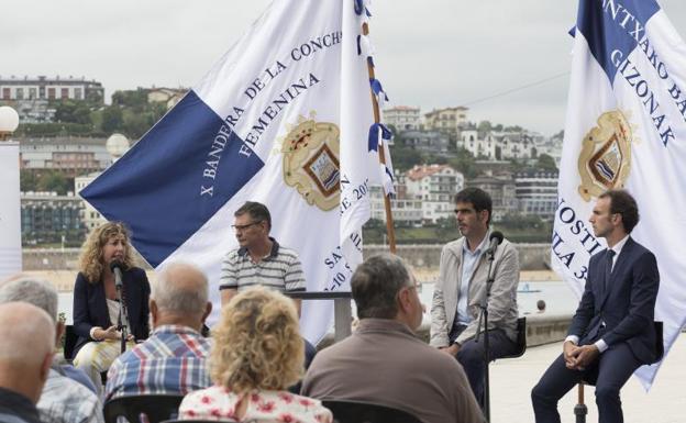 Presentación bandera de La Concha 2017