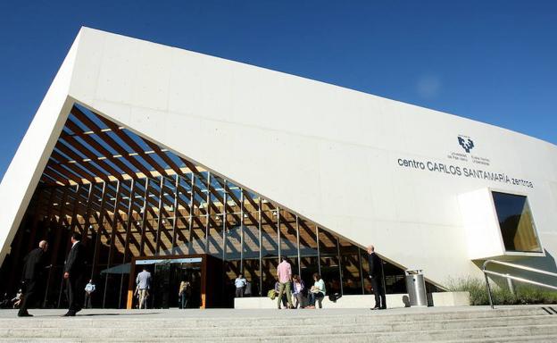 El centro Carlos Santamaría acogerá el lunes la apertura oficial del curso.