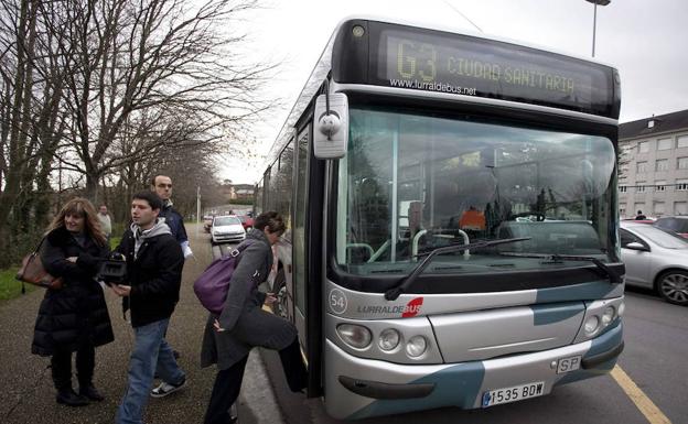 Las Juntas defienden el proyecto de reordenación del servicio de autobús en Buruntzaldea