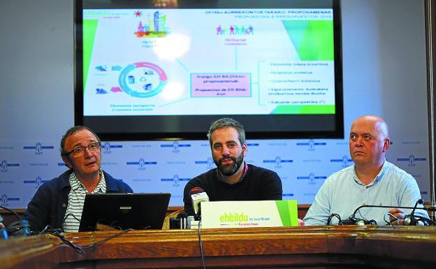 Negociación. Díez, Melida y Berasategi explicaron sus enmiendas al presupuesto./F. DE LA HERA