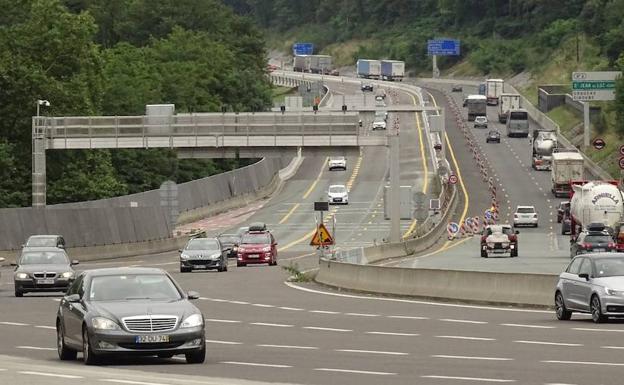 Un aspecto del tramo de la AP-8 que quedará cortado este miércoles./Arizmendi