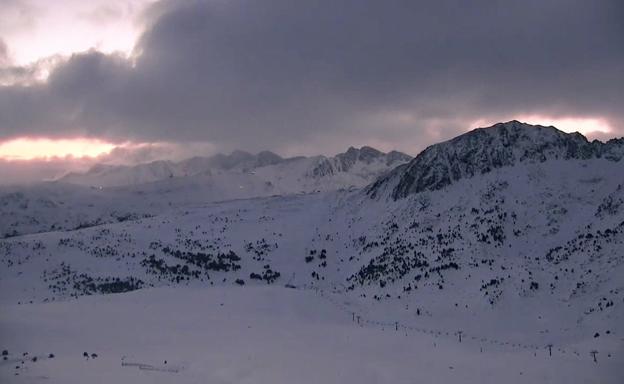 A punto de comenzar la Navidad, la esrtación andorrana suma ya 128 kilómetros esquiables/Grandvalira