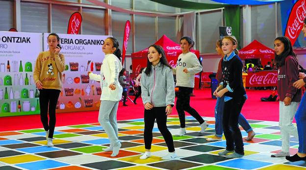 Oferta completa. El parque de Navidad de Ficoba combina en sus actividades diversión, educación y concienciación./FOTOS: F. DE LA HERA