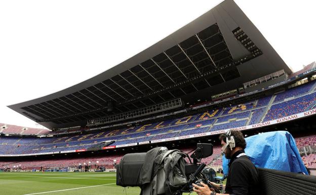 Telefónica pagará 2.940 millones por los derechos de LaLiga hasta 2022