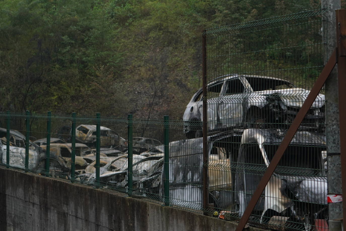 Incendio En Astigarraga Escuchamos Fuertes Explosiones Y Dimos La Voz