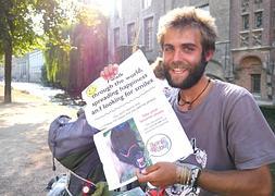 El viaje a pie por Europa de un buscador de sonrisas