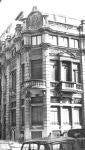 La esquina del centro, antes de su remodelación como sede de Orfeón./