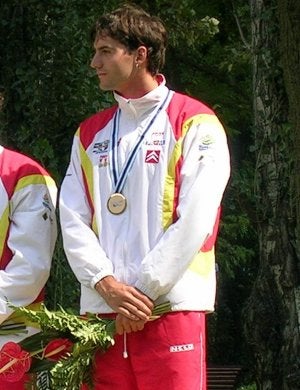 Elosegi, bronce en patrullas y noveno en individual./