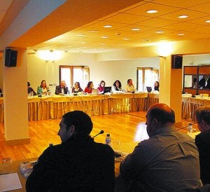 Algunos de los participantes en el encuentro. ::
A.D.C./