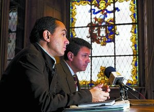 «Buena noticia». Así definían Páez y Santano la información que dieron a conocer ayer. :: F. DE LA HERA/