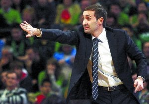 Joven. Sito Alonso es uno de los nombres que maneja el Lagun Aro para su banquillo. :: EFE/