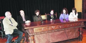 Agustín Aierbe, Javier Barandiaran, Mari Jose Garmendia, Belén Maiza, Maddi Martínez y Garazi Araña./