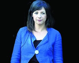 Oihane Zabaleta, invita a la partici8pación de la vecindad. ::
AGUADO/