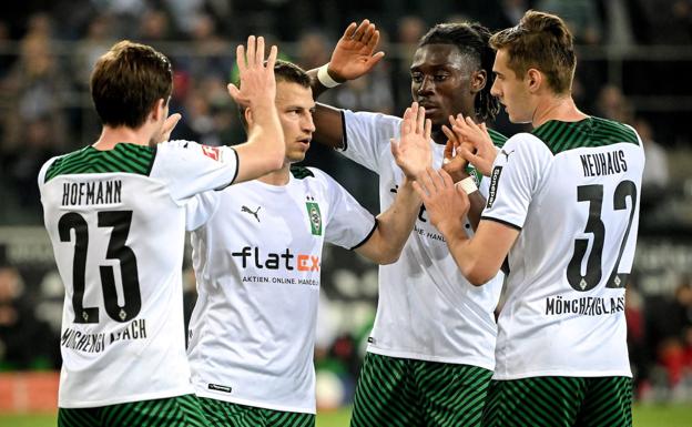 Jugadores del Borussia Mönchengladbach celebran un gol esta temporada./efe