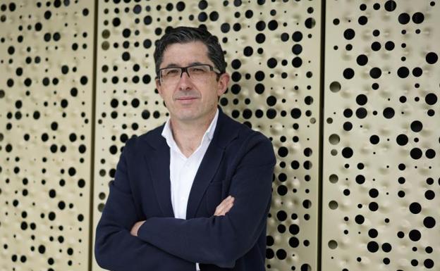 Joxe Mari Aizega: «Está cambiando nuestra forma de comer, de consumir y de cocinar»