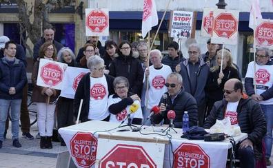 Txema y Bea podrán conservar su vivienda