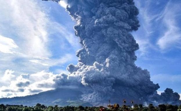 CORRIERE DELLA SERA  Sinabung-kuiG-U8010295461938rG-624x385@Diario%20Vasco