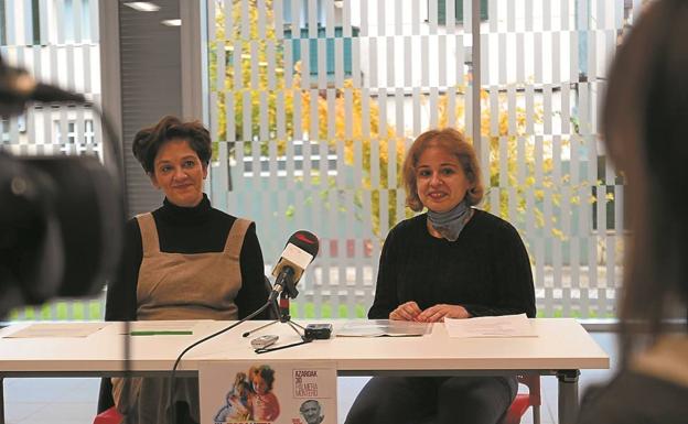 Eunate Encinas y Rebeca González presentaron ayer la tercera edición de la iniciativa. / F. DE LA HERA