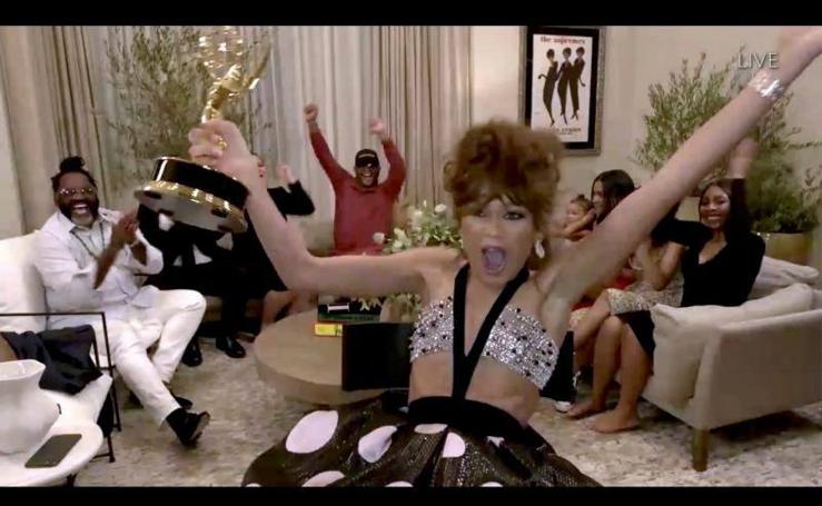 'Succession', 'Watchmen' y un histórico 'Schitt's Creek' ganan los Emmy más ingeniosos 1 Imágenes de la gala de los Emmy por la pandemia