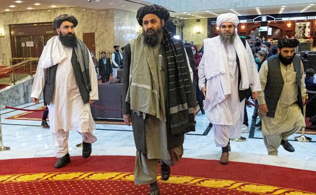 The Taliban delegation upon arrival in Moscow on the 14th for a first meeting in Russia.