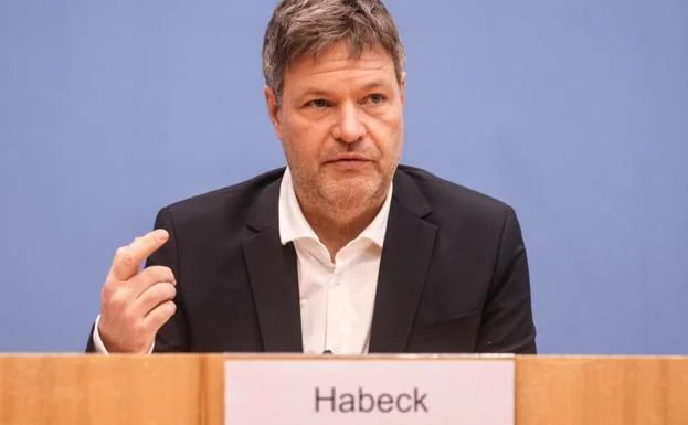 The German Minister for the Economy and Climate Protection, Robert Habeck.