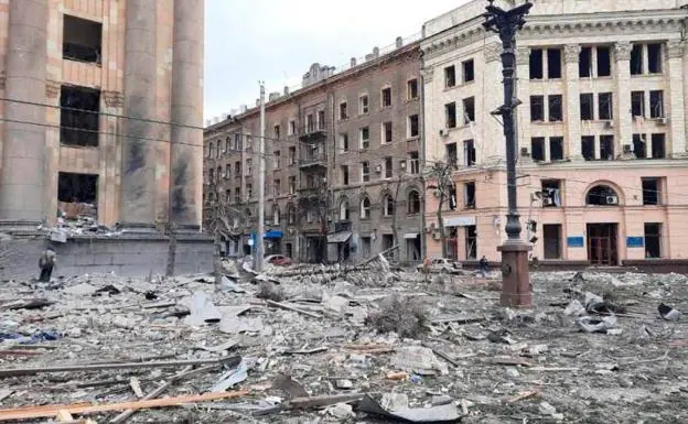 Image of the destruction in Kharkov after a bombing.