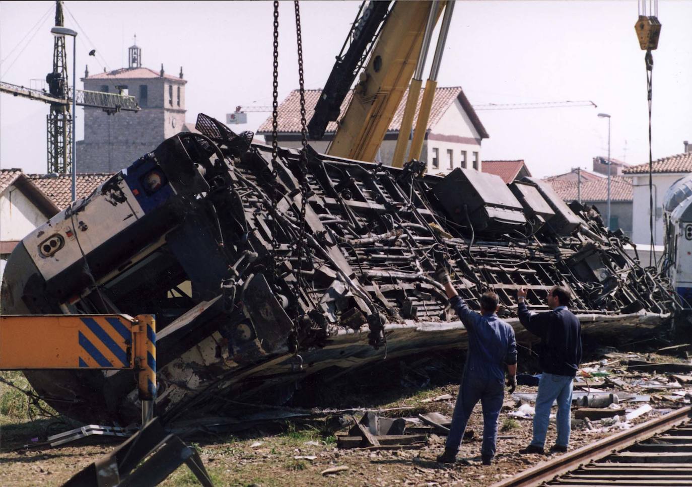 fotos-se-cumplen-25-a-os-del-accidente-de-uharte-arakil-el-diario-vasco