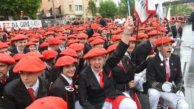 Vídeo íntegro del Alarde público