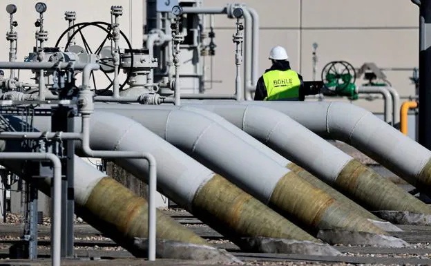 An operator at one of the Nord Stream gas pipeline stations. 