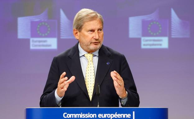 The European Budget Commissioner, Johannes Hahn, on Sunday in Brussels.