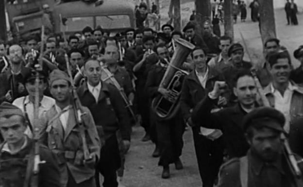 Directed by Alfonso Domingo, with a script by Miguel López and narrated by Javier Gutiérrez, 'Cantata de la Guerra Civil' is a notable contribution to the sentimental Spanish memory of its most tragic event of the 20th century.